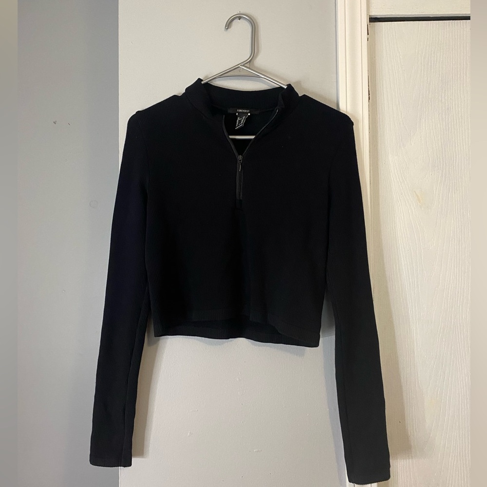 Forever 21 cropped long sleeve